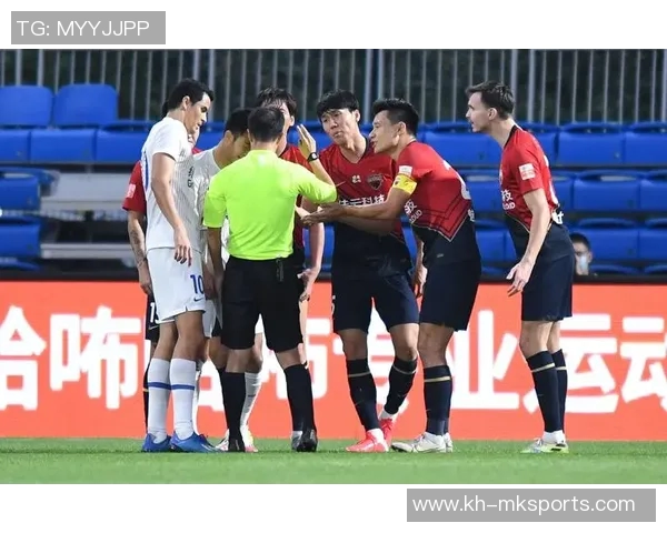 赛后分析深圳足球队与上海足球队实力对比及比赛亮点总结